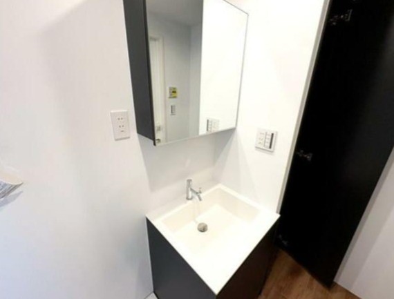 ※同仕様写真含む(内装)