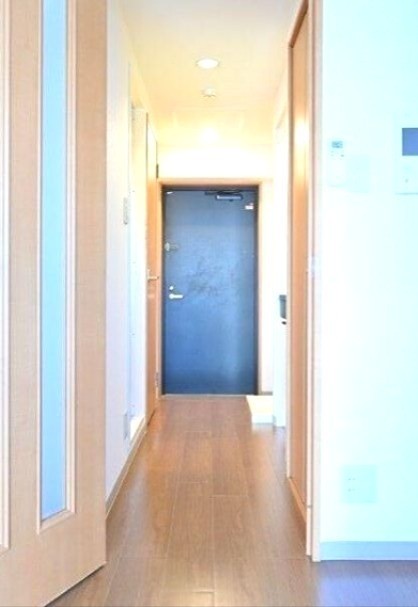 ※同仕様写真含む(玄関)