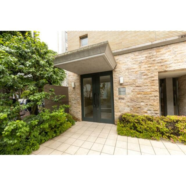 世田谷区世田谷3丁目 【賃貸居住】マンション