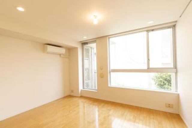 ※写真は同タイプ住戸です。(居間)