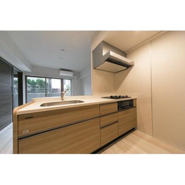 ※写真は同タイプ住戸です。(キッチン)