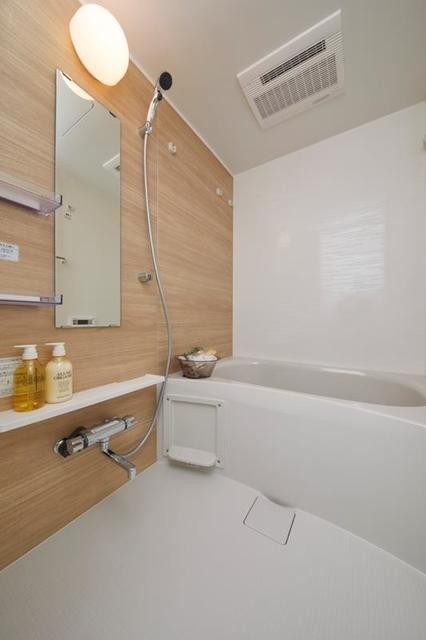 ※写真は同タイプ住戸です。(風呂)