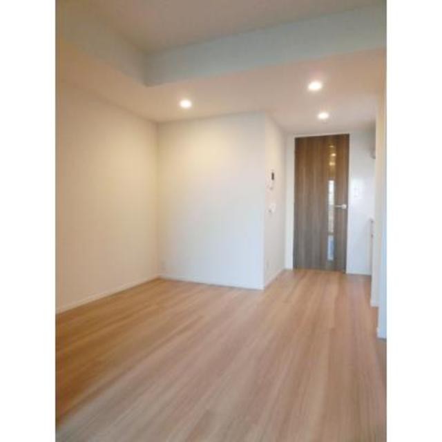 ※写真は同タイプ住戸です。(居間)