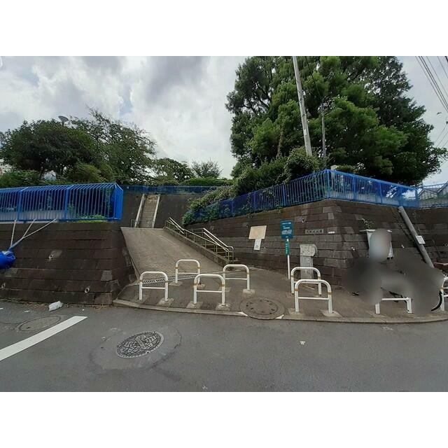 大倉山公園（200m）(周辺)