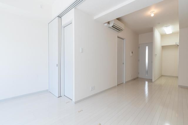 ※写真は同タイプ住戸です。(居間)