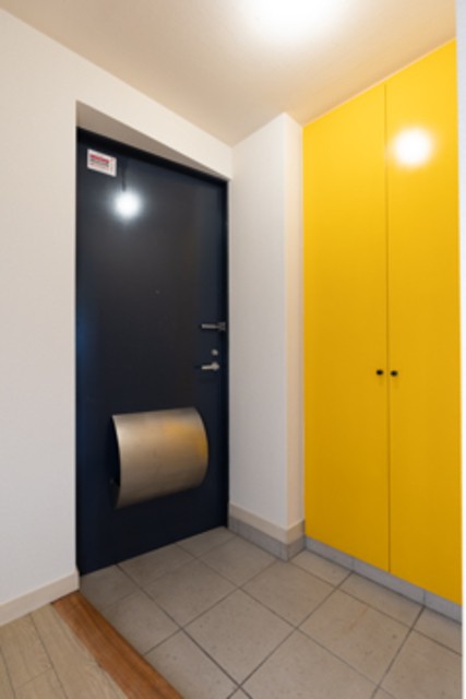 ※写真は同タイプ住戸です。(玄関)