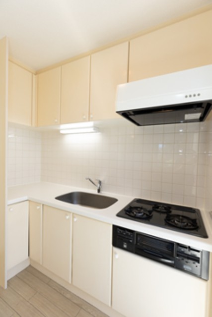 ※写真は同タイプ住戸です。(キッチン)