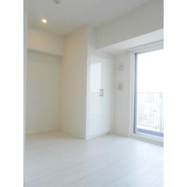 ※写真は同タイプ住戸です。(居間)