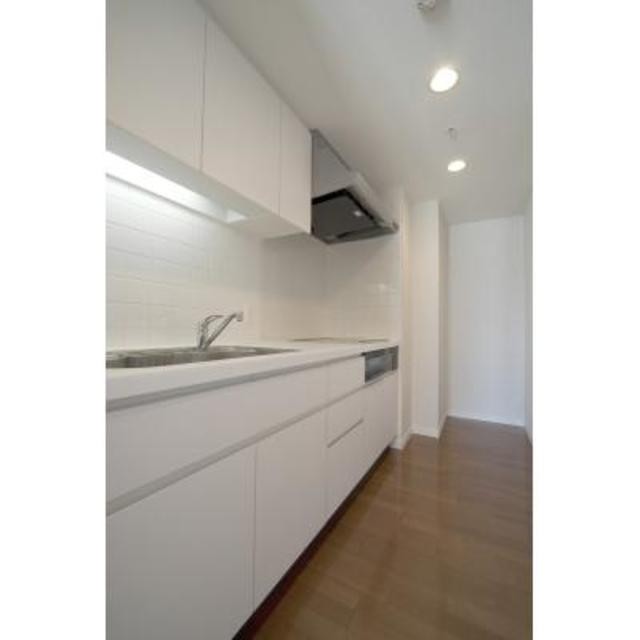 ※写真は同タイプ住戸です。(キッチン)