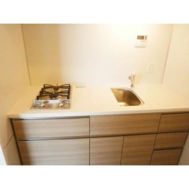 ※写真は同タイプ住戸です。(キッチン)