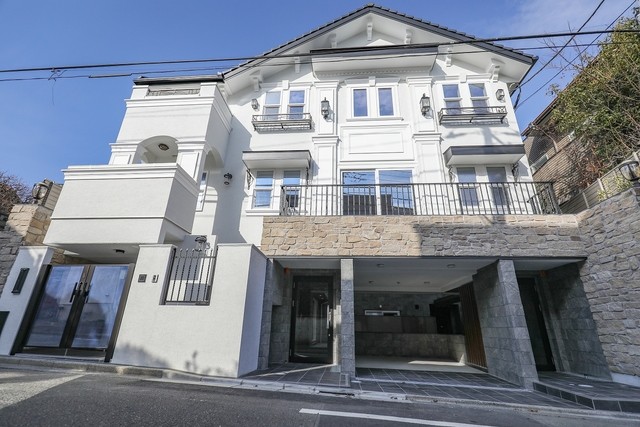 目黒区柿の木坂1丁目 【賃貸居住】テラスハウス