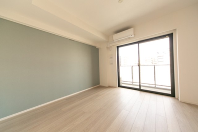 ※写真は同タイプ住戸です。(居間)