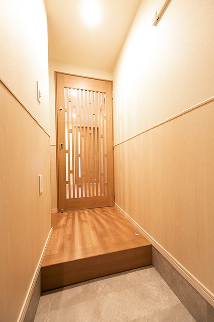 ※写真は同タイプ住戸です。(玄関)