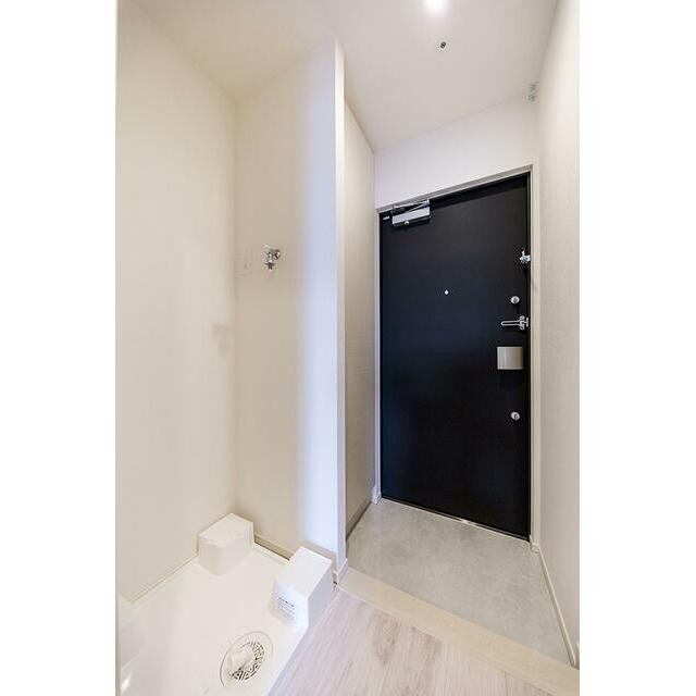 ※写真は同タイプ住戸です。(玄関)