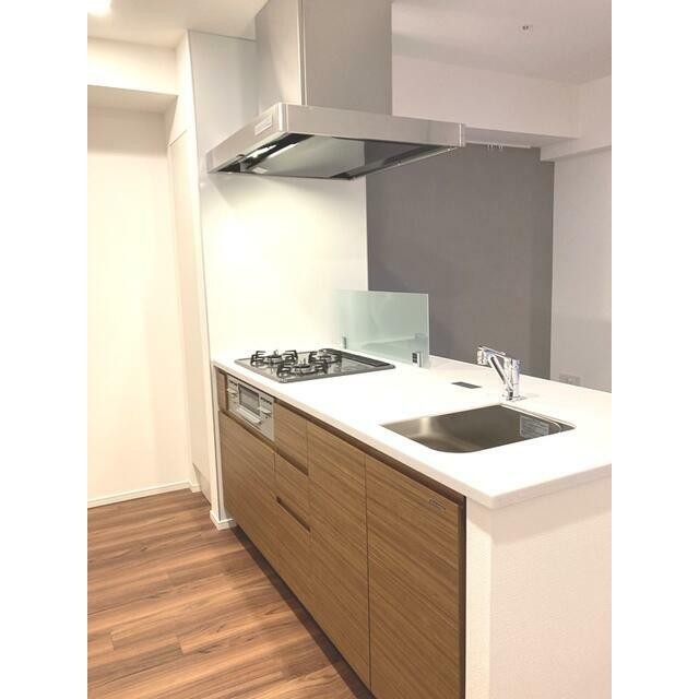 ※写真は同タイプ住戸です。(キッチン)