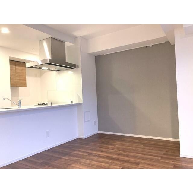 ※写真は同タイプ住戸です。(居間)