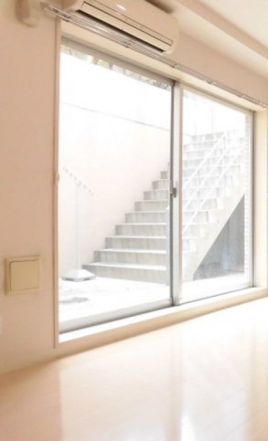 ※同仕様写真含む(居間)