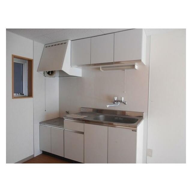 写真は反転になります(キッチン)