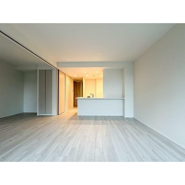 リビングダイニング(居間)