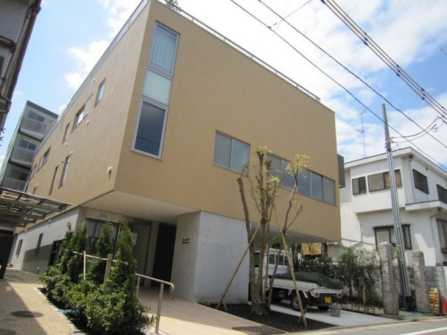 世田谷区下馬6丁目 【賃貸居住】マンション