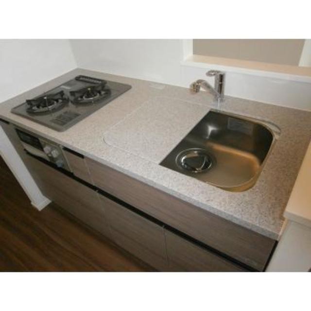 ※写真は同タイプ住戸です。(キッチン)