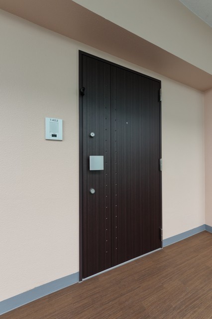 ※写真は同タイプ住戸です。(玄関)