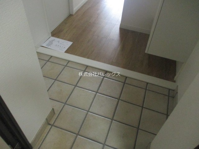 (玄関)