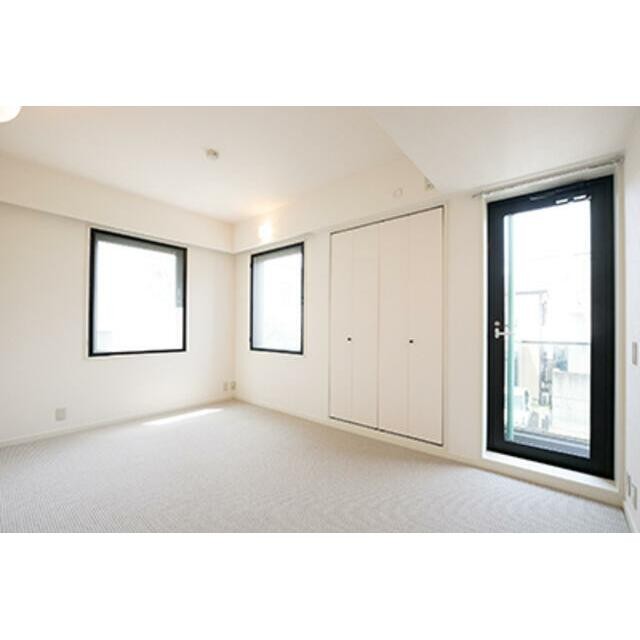 ※写真は同タイプ住戸です。(居間)