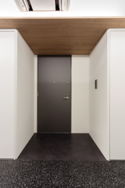 ※写真は同タイプ住戸です。(玄関)