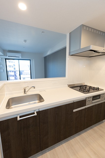 ※写真は同タイプ住戸です。(キッチン)