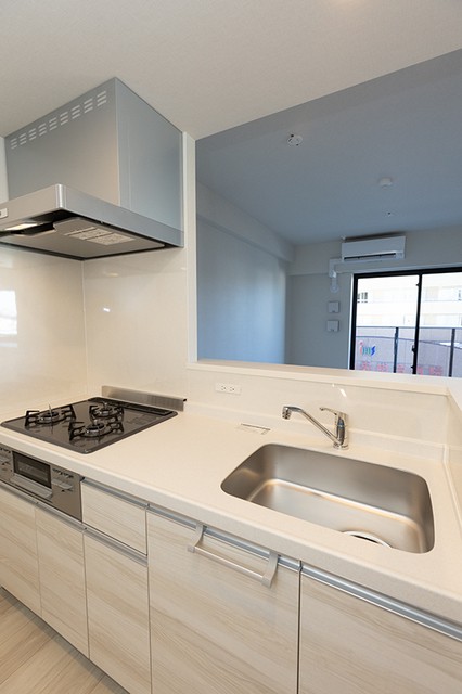 ※写真は同タイプ住戸です。(キッチン)