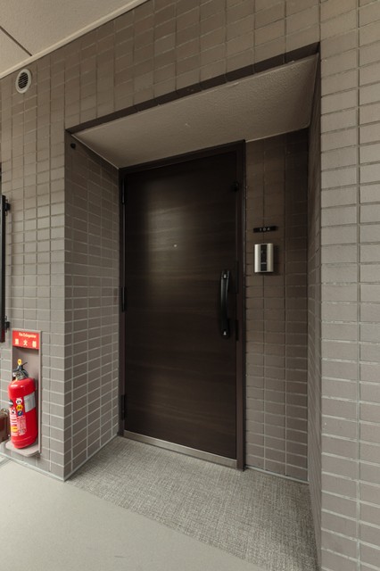 ※写真は同タイプ住戸です。(玄関)