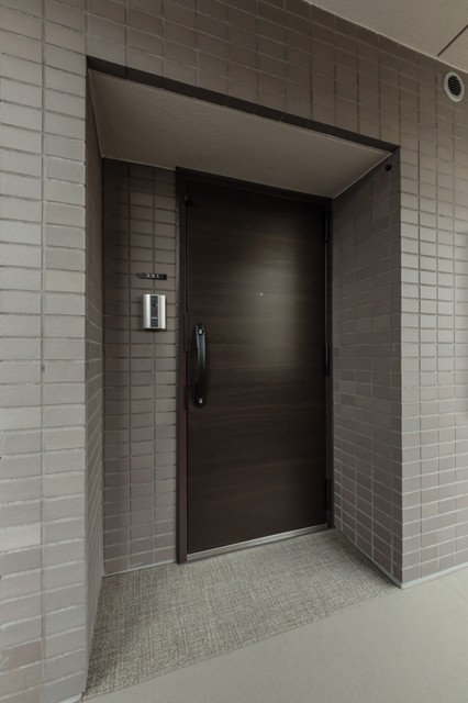 ※写真は同タイプ住戸です。(玄関)