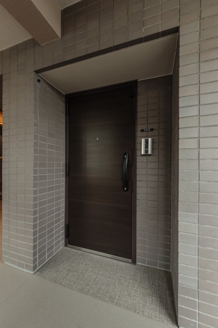 ※写真は同タイプ住戸です。(玄関)