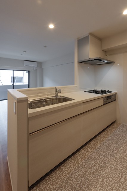 ※写真は同タイプ住戸です。(キッチン)