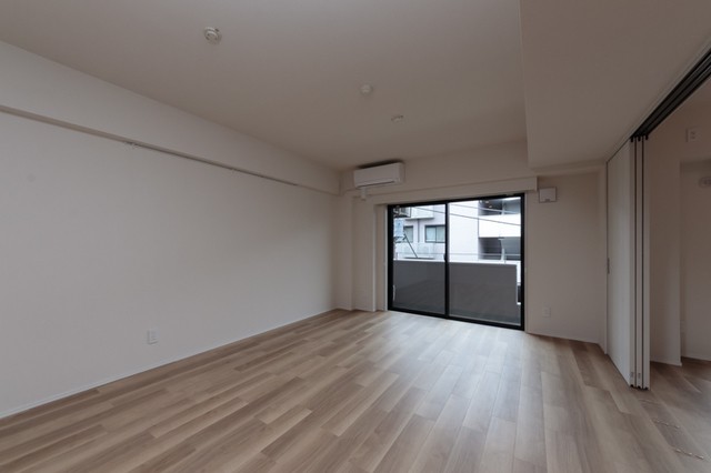 ※写真は同タイプ住戸です。(居間)