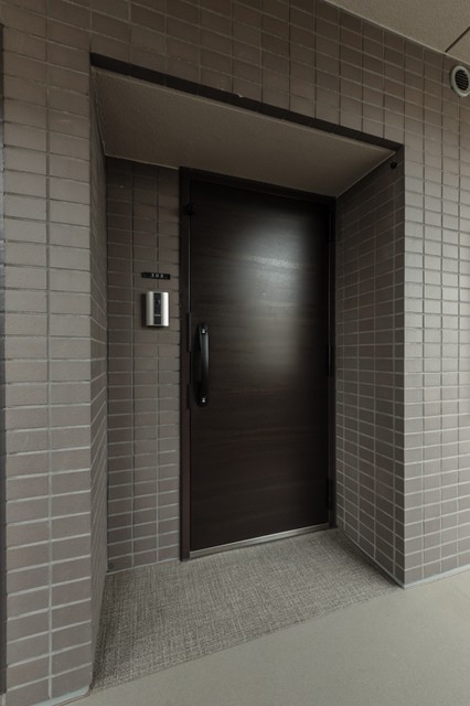 ※写真は同タイプ住戸です。(玄関)