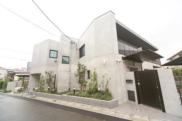 目黒区上目黒3丁目 【賃貸居住】マンション