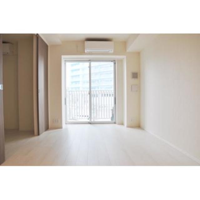 ※写真は同タイプ住戸です。(居間)