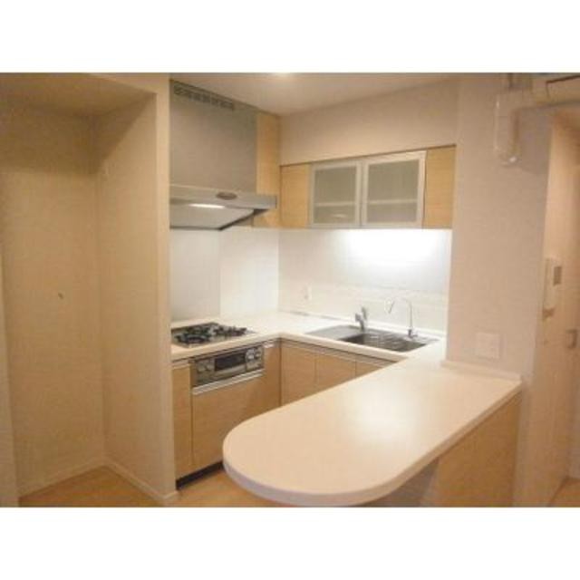 ※写真は同タイプ住戸です。(キッチン)