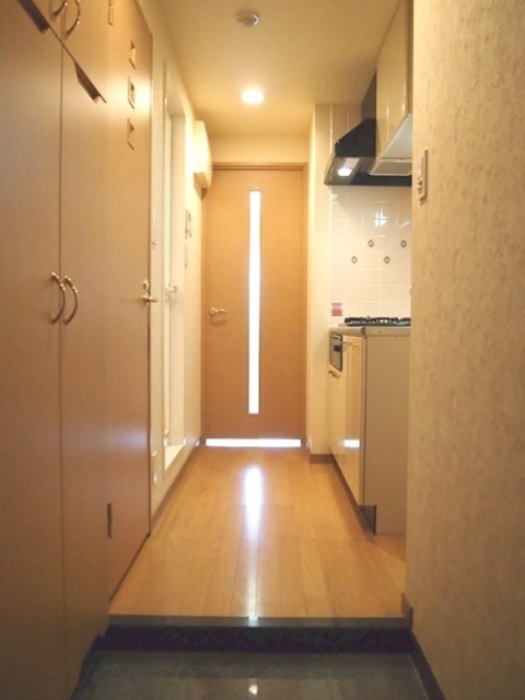 ※同仕様写真含む(玄関)