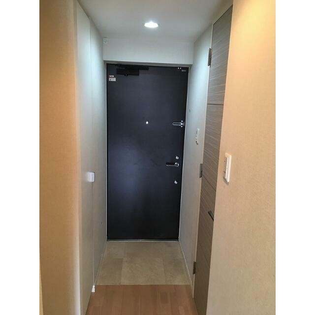 ※同仕様写真含む(玄関)