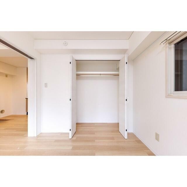 ベッドルーム(内装)