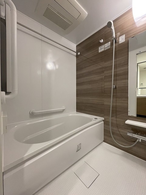 ※写真は同タイプ住戸です。(風呂)