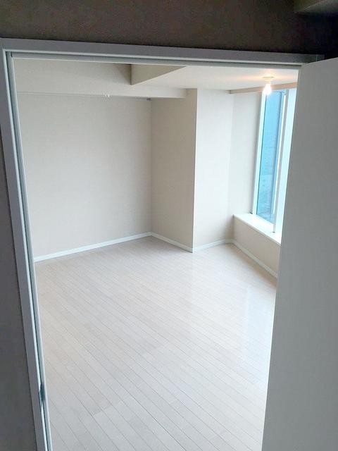 ※写真は同タイプ住戸です。(居間)