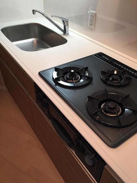 ※写真は同タイプ住戸です。(キッチン)