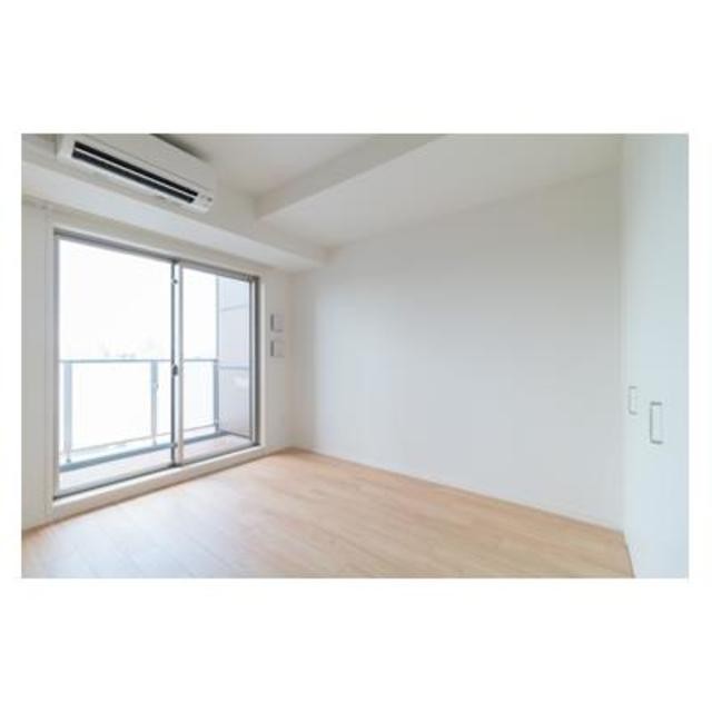 ※写真は同タイプ住戸です。(居間)