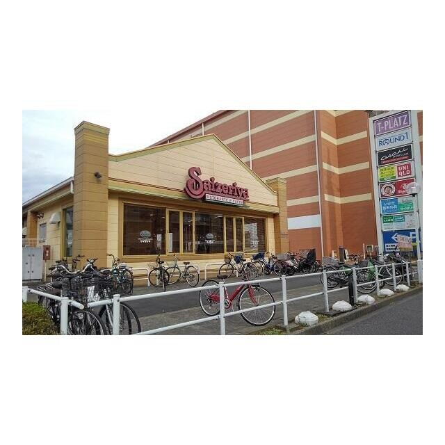 サイゼリヤ（110m）(周辺)