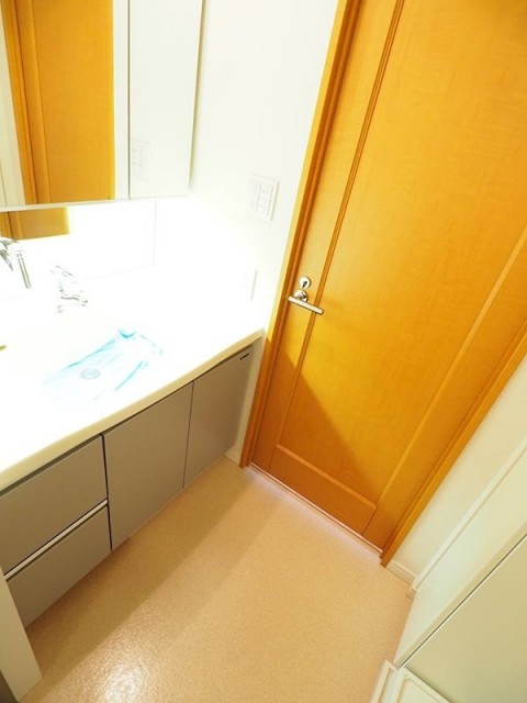 ※同仕様写真(内装)