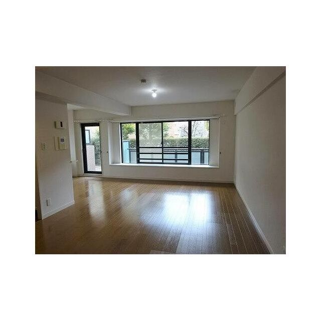 リビングダイニング ※2023年2月撮影(居間)